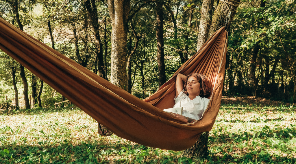 Zomerenergie & Zelfzorg: 5 tips met de Kracht van Kruiden